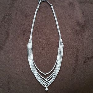 Beautiful Silver Necklace!